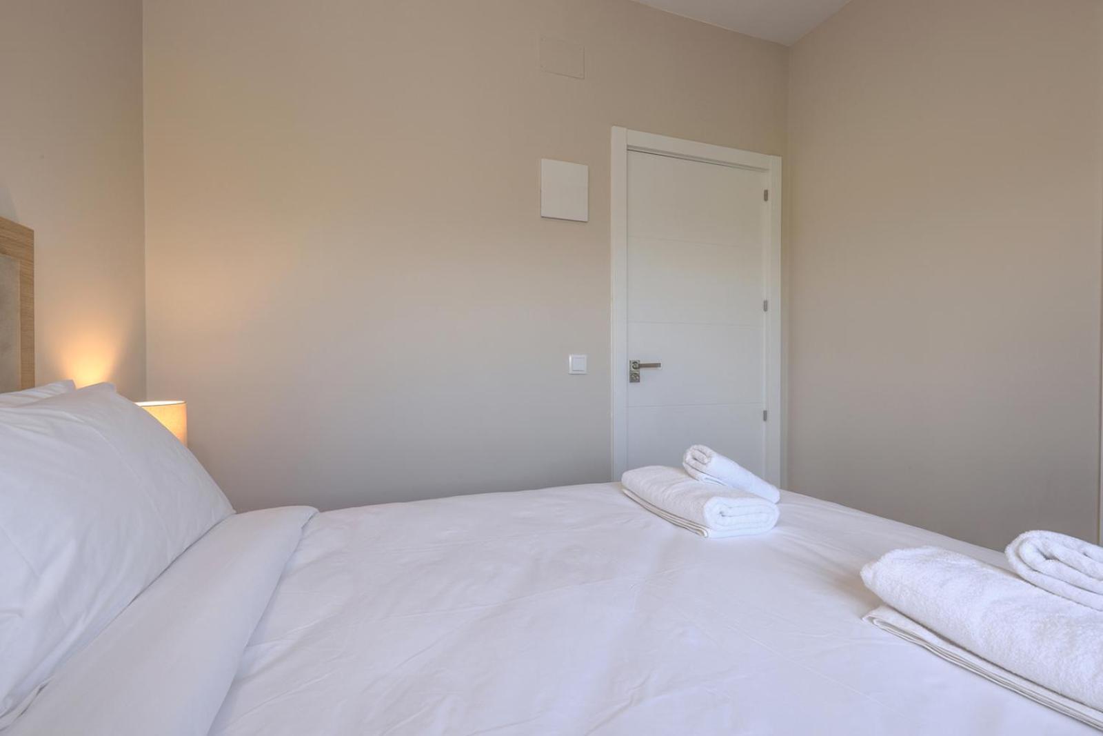 Hostal Puerta Almar Estepona Exterior photo