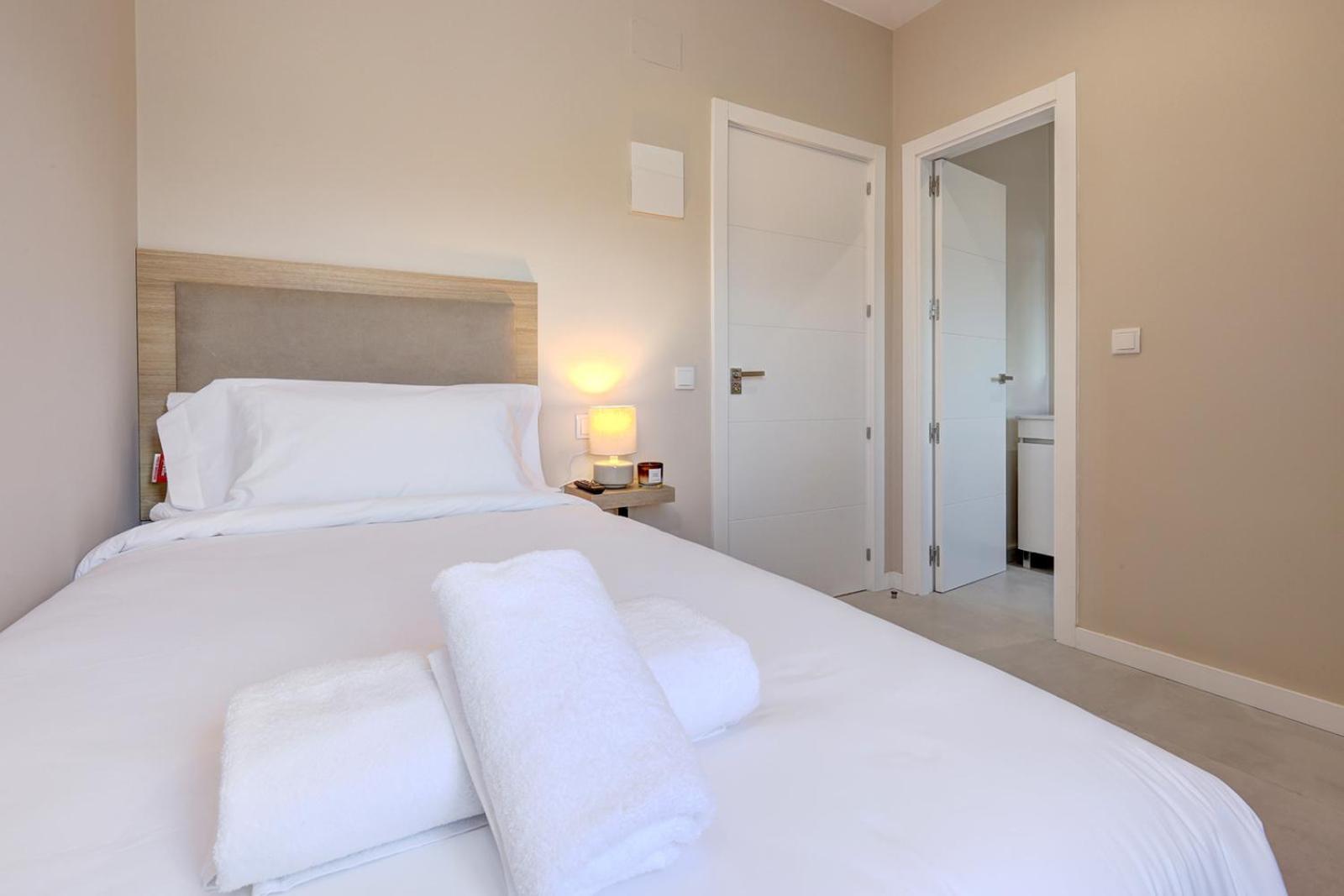 Hostal Puerta Almar Estepona Exterior photo